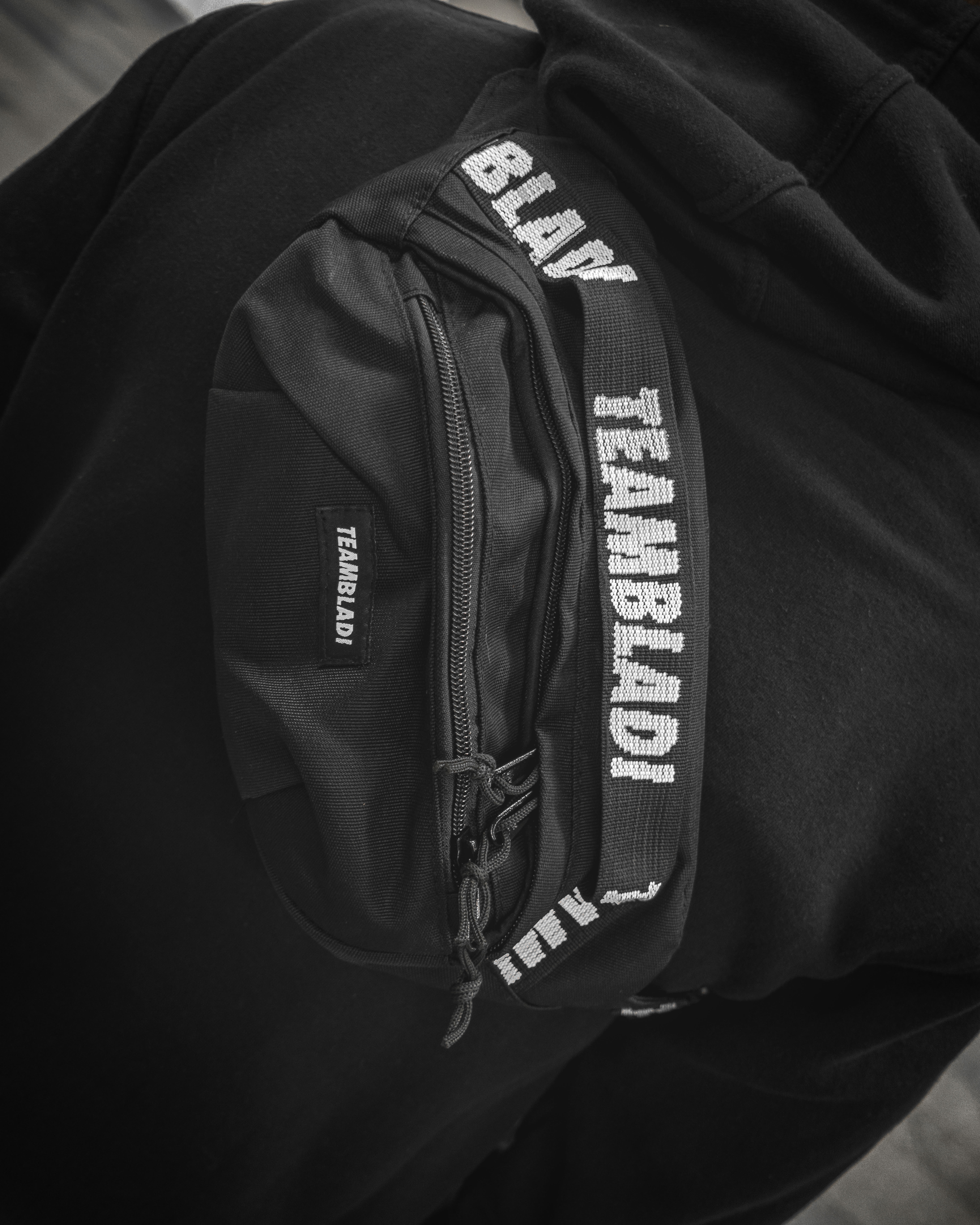 TEAMBLADI Classic Waistbag